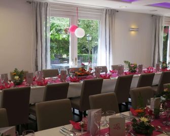 Brit Hotel La Ferte Bernard - La Ferté-Bernard - Sala de reuniones