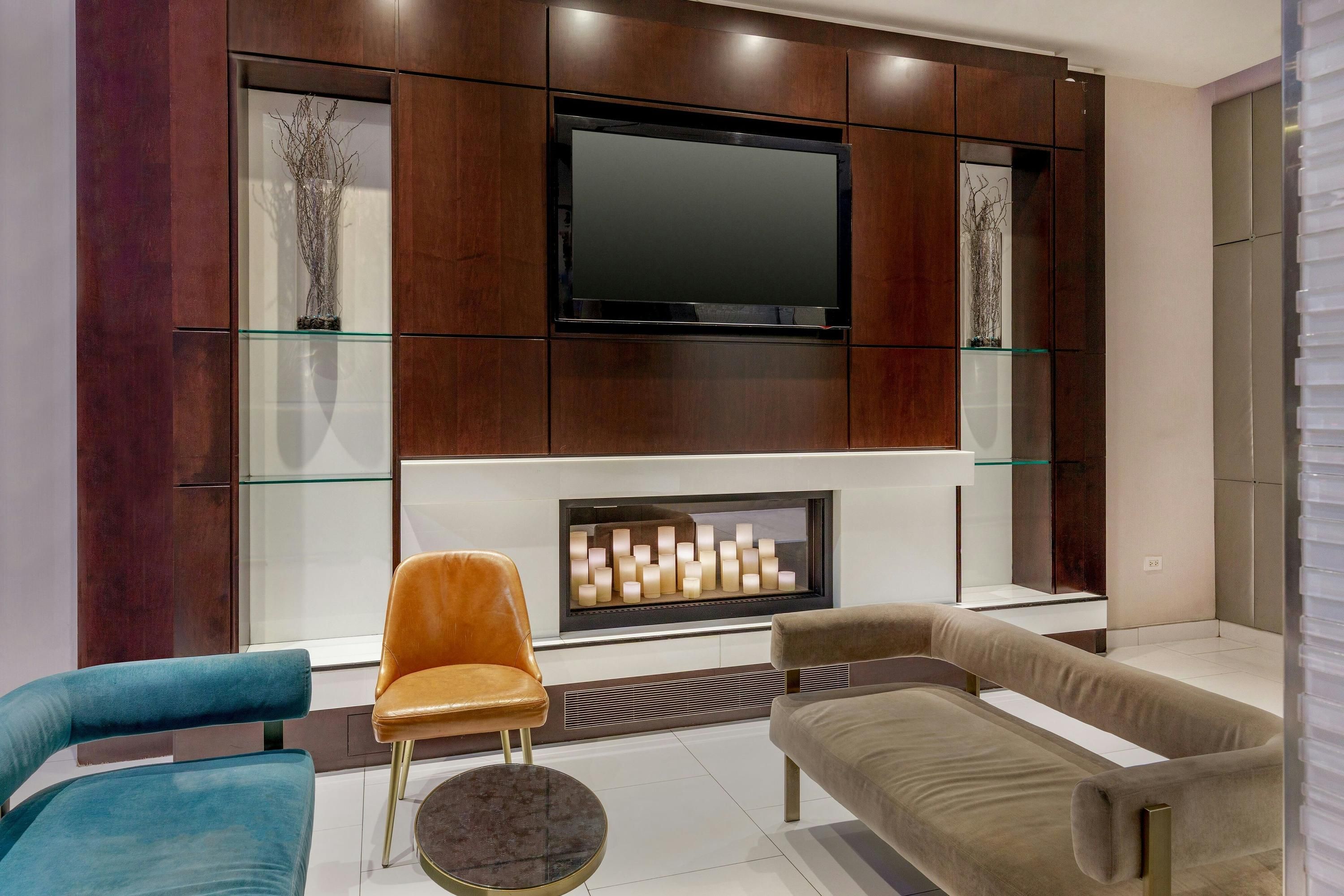 Fairfield Inn & Suites by Marriott New York Manhattan/Times Square thumbnail 3