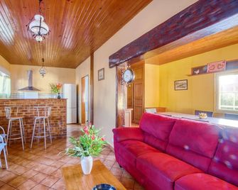 Marine - Maison et jardin - Grande Plage à 150 m - Barneville-Carteret - Living room