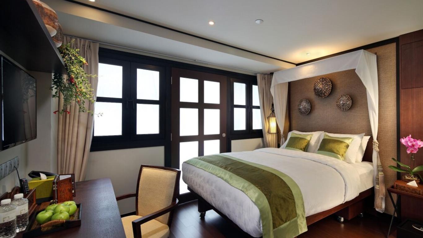 Clover 33 Jalan Sultan