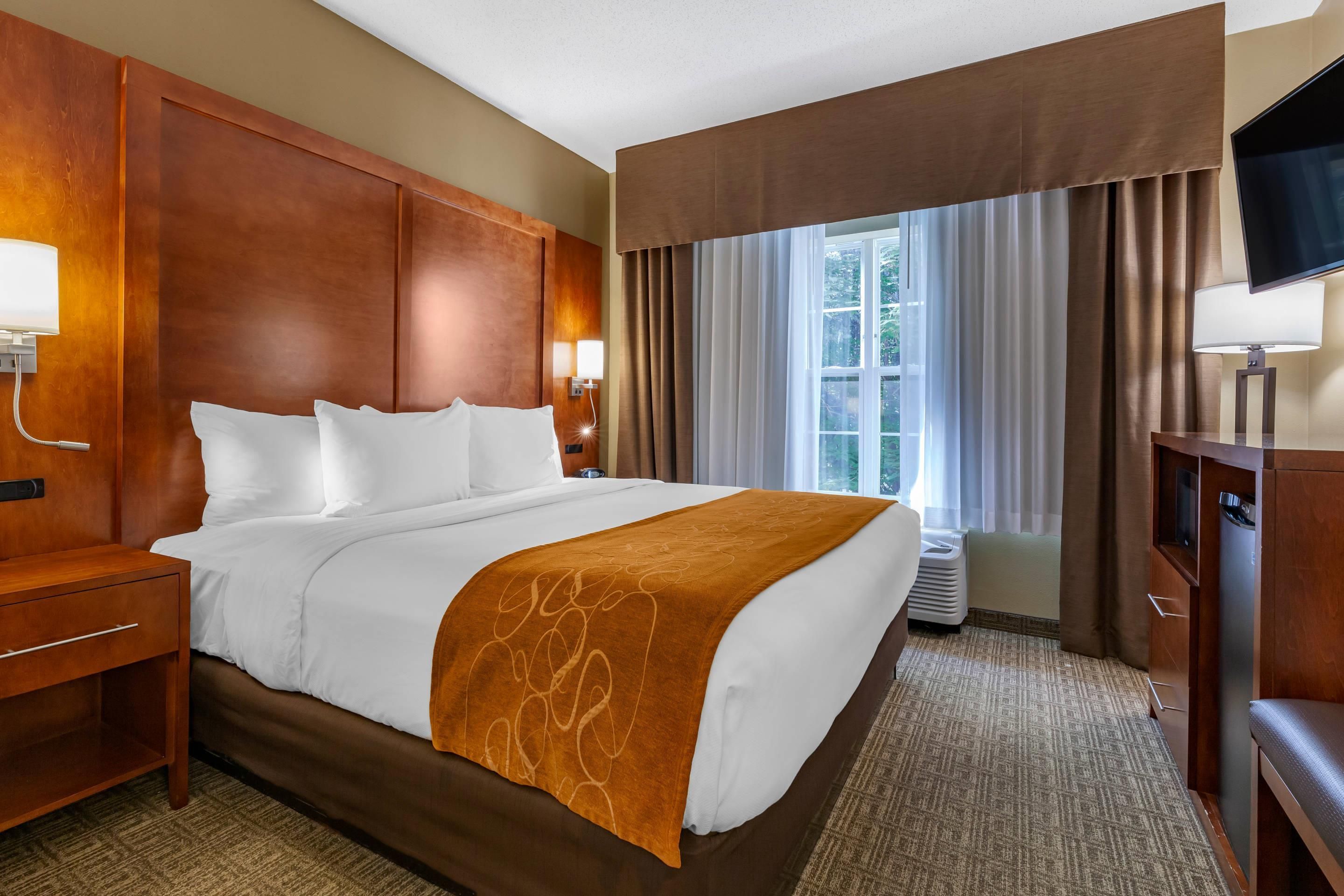 Comfort Suites Marquette - Marquette - Bedroom