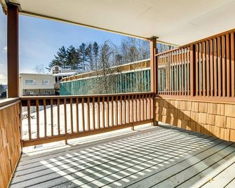 4 Mi to Stowe Mountain Resort: Studio w/ Balcony - Stowe - Balcony