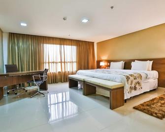 Sj Premium Hotels By Atlantica - Goiânia - Bedroom