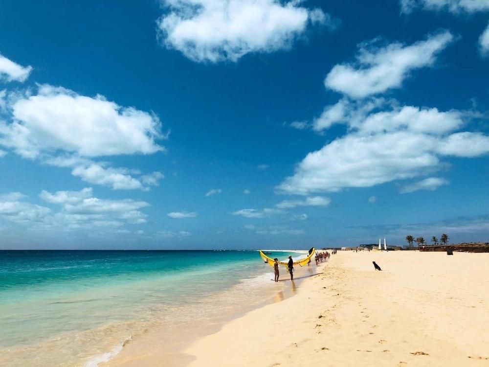 Agua Hotels Sal Vila Verde - Santa Maria - Strand