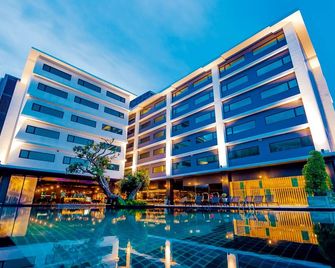 Dara Hotel - Wichit - Toà nhà