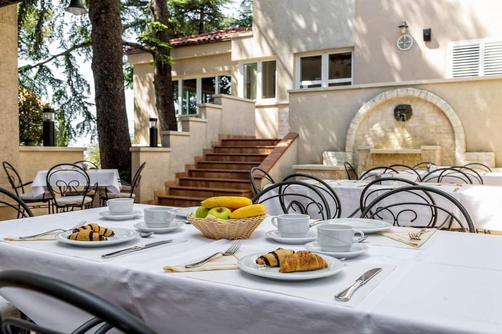 Hotel Abalone - Crikvenica