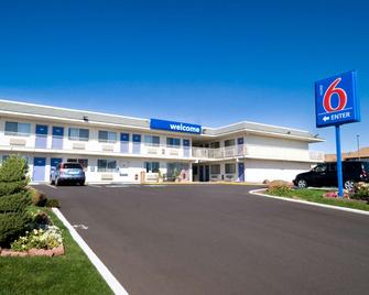 Motel 6 Pendleton - Pendleton - Rakennus
