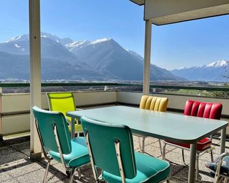 Stunning Apartment with 180 Degree Panoramic Views to Lake Maggiore - Bellinzona - Balcony