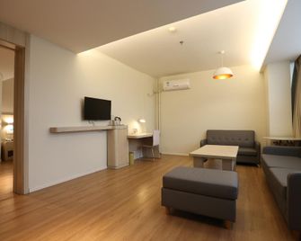 Hanting Hotel Ji'nan Licheng People's Government - Jinan - Sala de estar