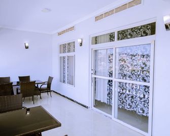 Lao Tangren Guest House - Kigali