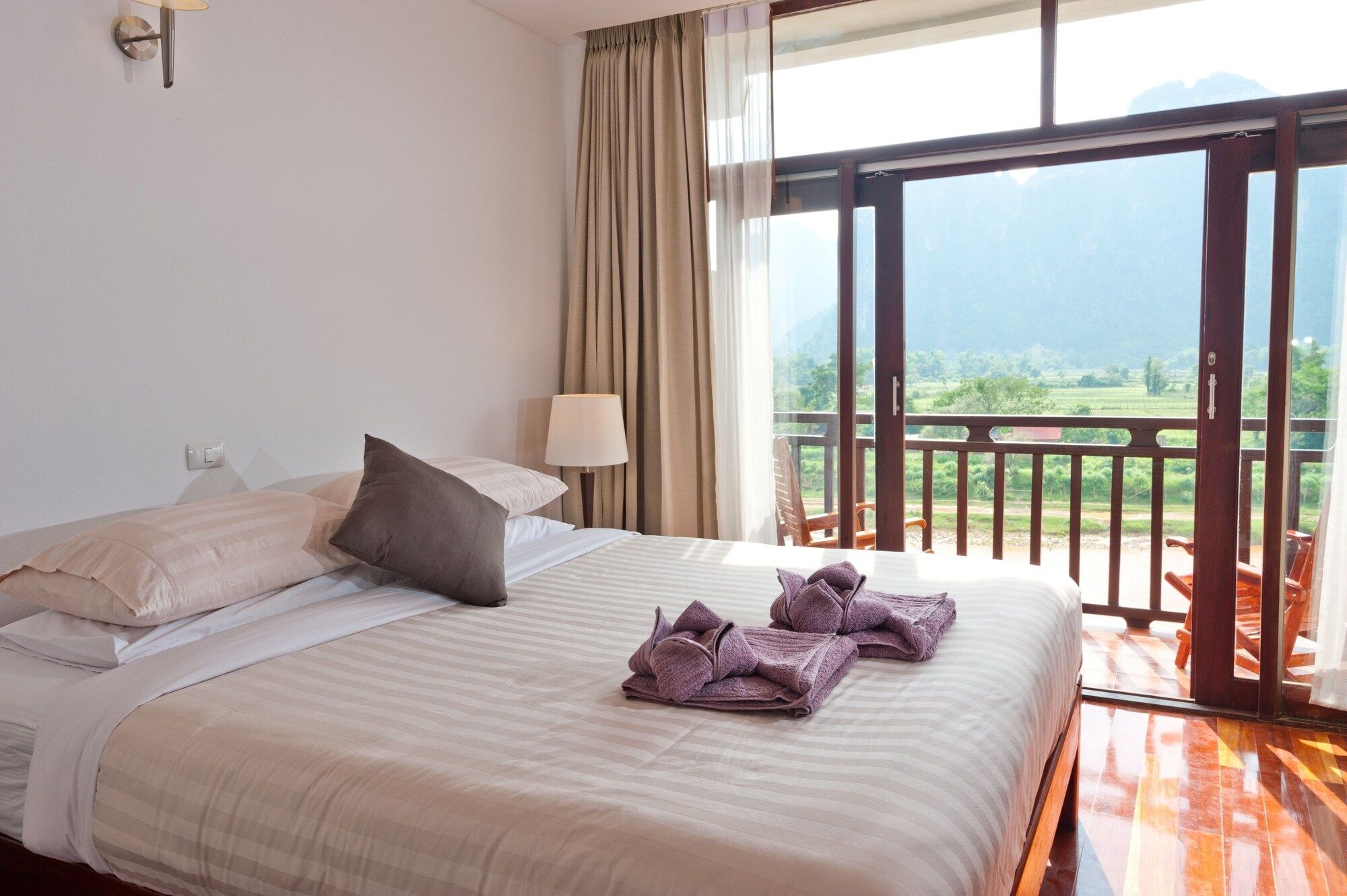 سيلفر ناجا هوتل