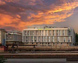 Apparthotel Privilodges Toulon - Tolón - Edificio