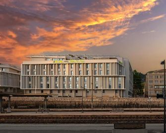 อพาร์ตโฮเทล Privilodges Toulon Centre Gare - ตูลง - อาคาร