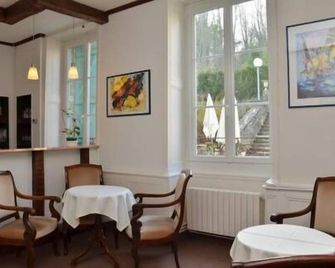 Hôtel et Studios d'Orfeuil - Bourbonne-les-bains - Restaurant