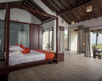 The Calm Resort & Spa - Kalkudah - Bedroom