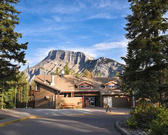 Hi Banff Alpine Centre - Hostel - Banff - Gebäude