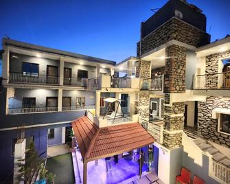 Hotel Mamta Palace, 500 Meters From Nakki Lake - Mount Abu - Rakennus
