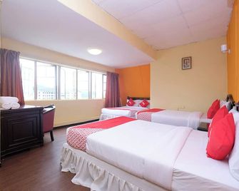 Hotel Tudor Home Inn Cameron Highlands - Brinchang - Schlafzimmer