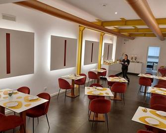 Outside Boutique Hotel - Foggia - Restaurante