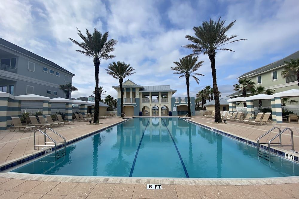 1151 Cinnamon Beach, Sleeps 8, 3 Bedroom, 3 Bath, on lake, short walk to beach - Palm Coast - Pool