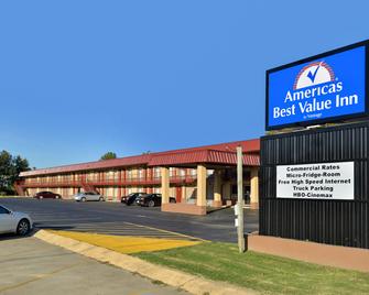 Americas Best Value Inn-Indianola - Indianola - Gebouw