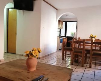 Departamento Pb Estacionamiento, Centrico - Santiago de Querétaro - Dining room