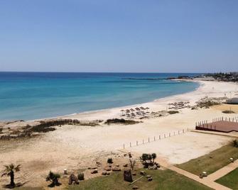 Cap Bon Kelibia Beach Hotel & Spa - Kelibia - Beach