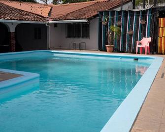 The Corner Hostel - Río Hato - Pool