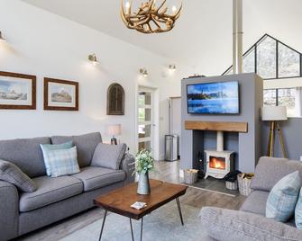 Restharrow Lodge - Bamburgh - Living room