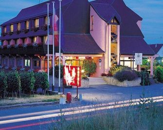 Hotel Le Menestrel - Rappoltsweiler - Gebäude