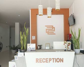 Twenty-Two Hotel - Mae Sai - Rezeption