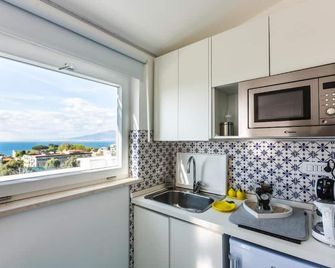 Beauty Home Sorrento - Sorrento - Cucina