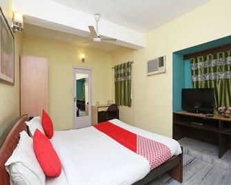 Kalighat - Kolkata - Bedroom
