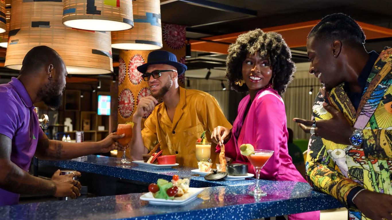 إيبيس ستايلز أبيدجان بلاتو