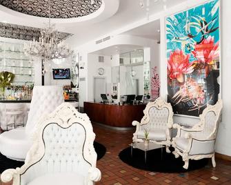 Posh South Beach Hostel - מיאמי ביץ' - לובי