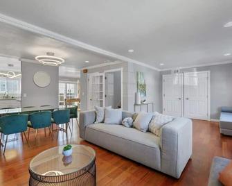 @ Marbella Lane - Buckingham Place Laundry + P - Pacifica - Living room
