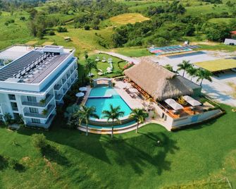 Hotel Arboreo Doradal - Puerto Triunfo