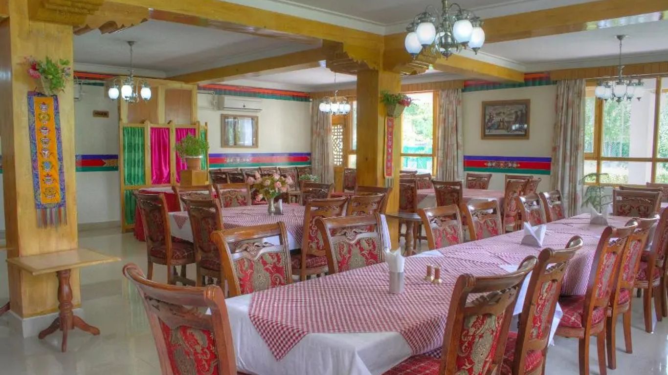 Hotel Caravan Centre