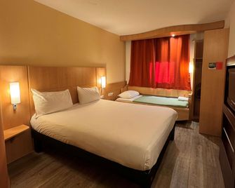 ibis Istres Trigance - Istres - Camera da letto