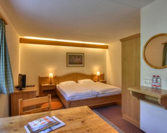 Hotel Roc et Neige - Château-d'Oex - Slaapkamer