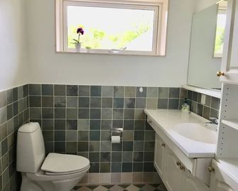 Ebogaard - Hillerød - Bathroom