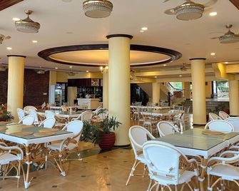 Vista Mar Beach Resort and Country Club - Lapu-Lapu City - Restaurant