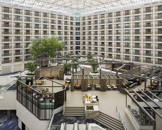 2 Connecting Suites with One Bed and One Sofabed at a 4 Star Hotel by Suiteness - Burlingame - Restaurace