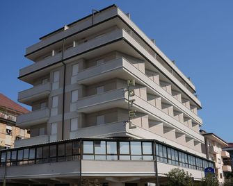 Hotel Riviera - Porto San Giorgio - Edificio