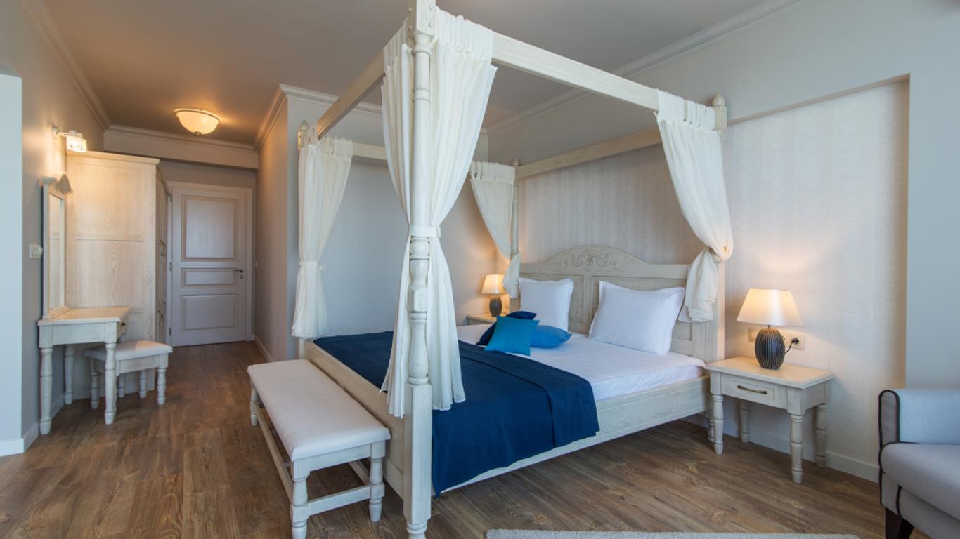 Sunny Castle Hotel