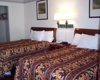 Shore Hills Motel - Manasquan - Bedroom