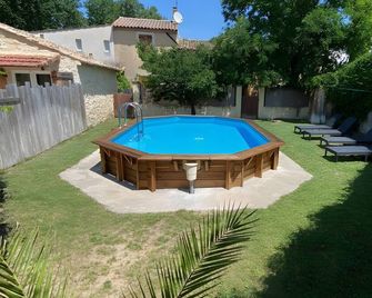 Le Néflier - Gîtes Les Sablières - Saint-Paul-Trois-Châteaux - Piscina