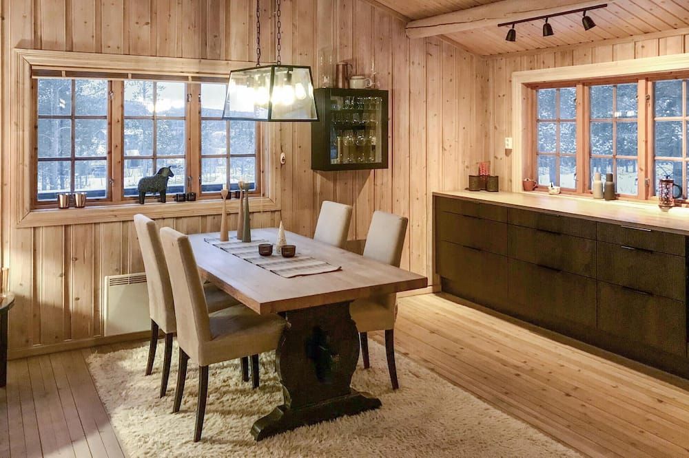 3 Bedroom Cozy Home in Roeros - Røros - Spisesal