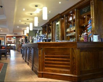 Wellington Hotel by Greene King Inns - Aberdeen - Bar