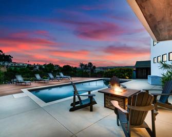 Luxury Pool Haven Scenic Views and Summer Fireworks - San Diego